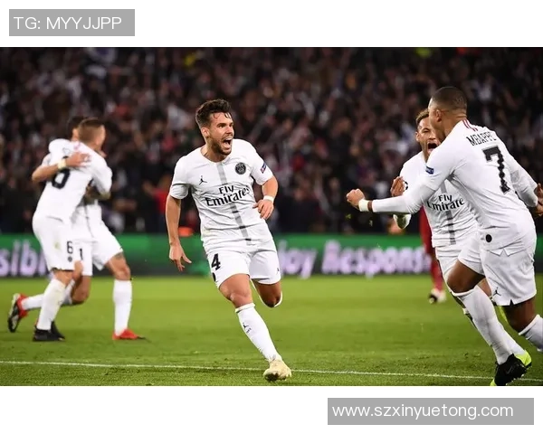 西甲赛场惊现冷门曼联狂胜巴黎圣日耳曼引发全场轰动