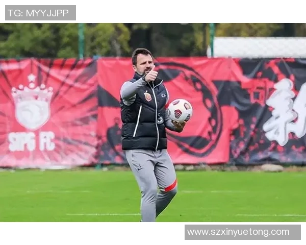 中超赛场惊现冷门阿森纳狂胜那不勒斯神扑瞬间震撼全场