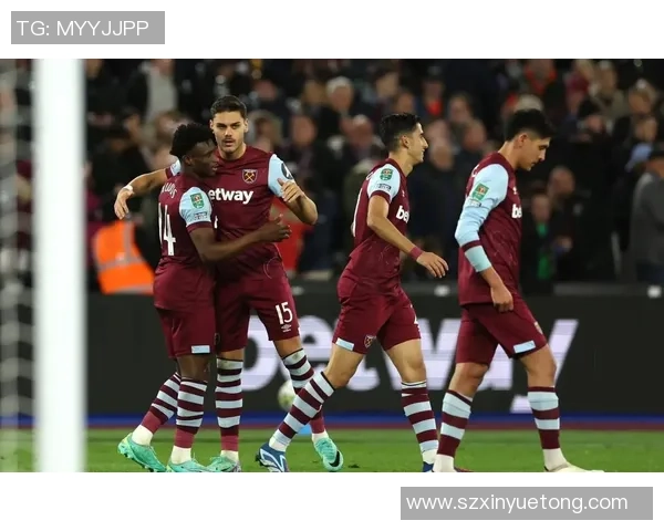 欧联杯惊天逆转曼联绝杀拜仁引发全场狂欢