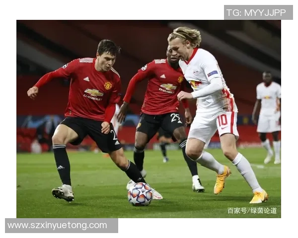 中超激战曼联小胜莱比锡点球大战成全场焦点瞬间 中超激战曼联小胜莱比锡点球大战成全场焦点瞬间