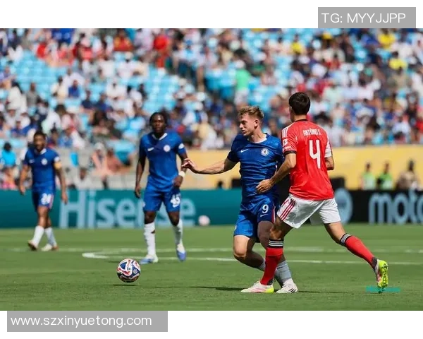 欧联杯精彩对决本菲卡与拜仁激战成平局战术解析引发全场热议