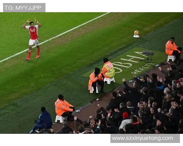 那不勒斯逆转阿森纳足总杯乌龙球成比赛转折点引发热议 那不勒斯逆转阿森纳足总杯乌龙球成比赛转折点引发热议