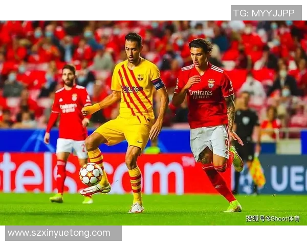 西甲激战：多特蒙德逆转里昂乌龙球成比赛转折点分析